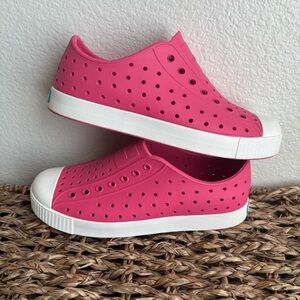 Like New- Kids NATIVE Pink Slip-On Shoes size 3